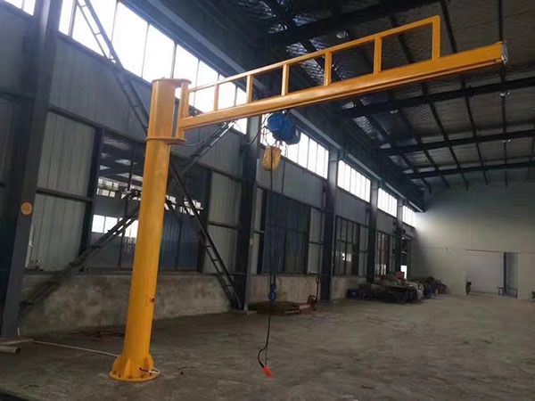 Cantilever crane
