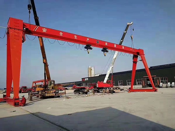 Precautions for daily inspection and maintenance of lubricating oil for gantry cranes: